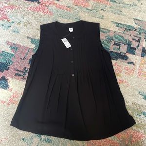 Gap button down sleeveless blouse